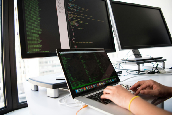 機器狗搭載貝斯安氣體傳感器檢測儀測二氧化硫二氧化氮二氧化氯一氧化碳VOCs等氣體案例:二氧化氯